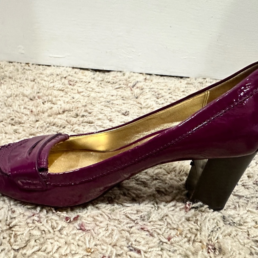 Coach Plum Patent Leather Vintage Heels. Old Hollywood, old money, 40/50’s - Picture 9 of 12